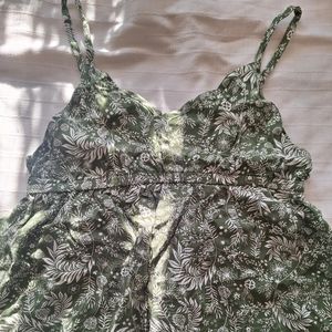 NWT La Vie en Rose Dress